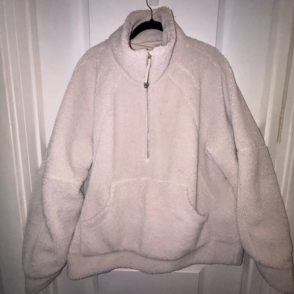 Cozy Cream Sherpa Jacket - Picture 2 of 6